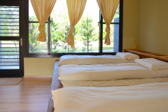 shared-dormitory-room